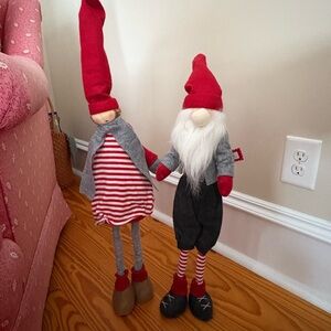 Festive Gnome Holiday Decor Set - Red and Gray